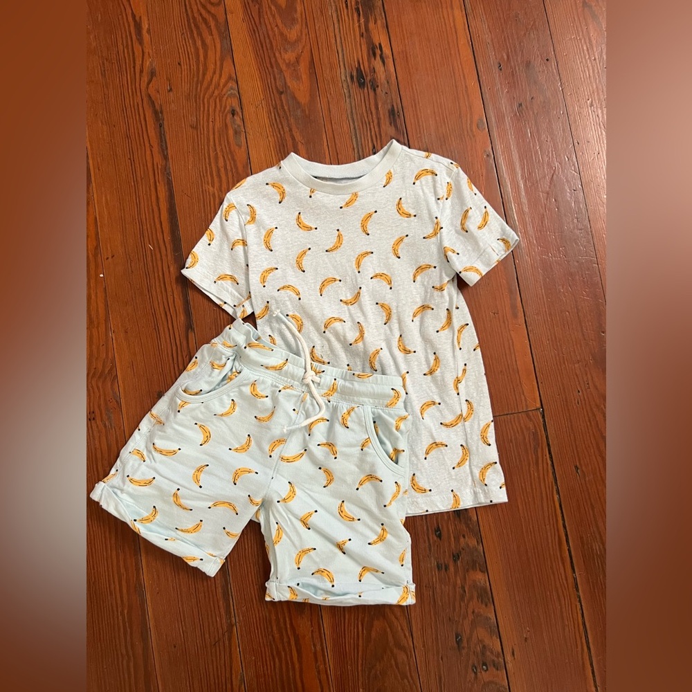 Tucker and Tate banana set